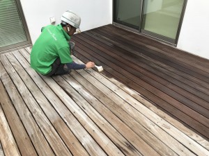 アルカリ洗浄剤施工中