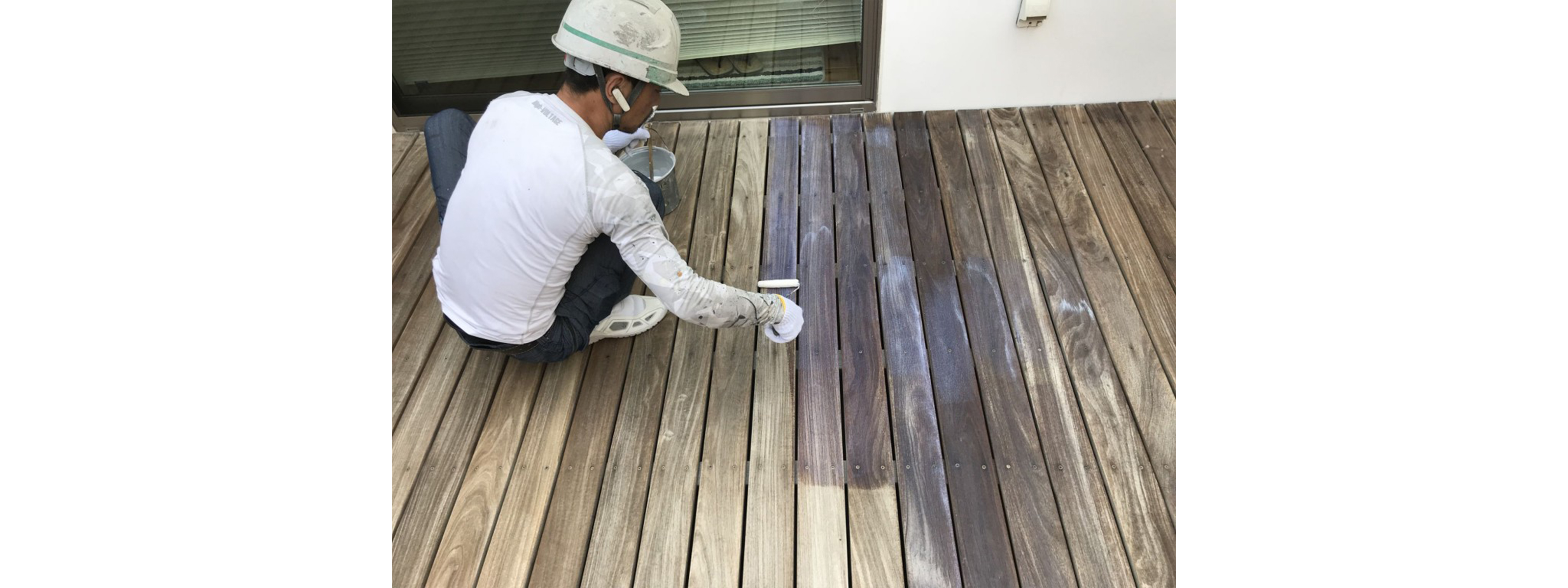 液体ガラス塗料1回目施工中