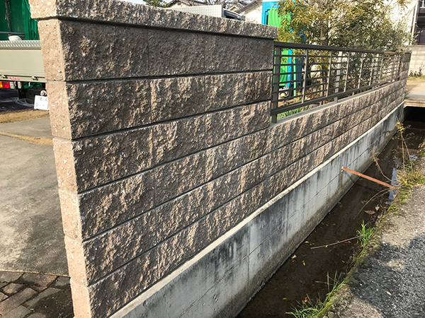 ブロック塀洗浄‐三豊市